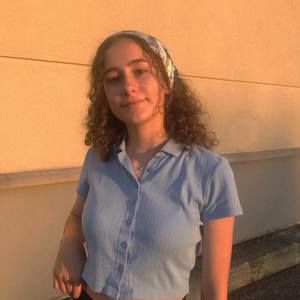 Meet your Posher, Juliette